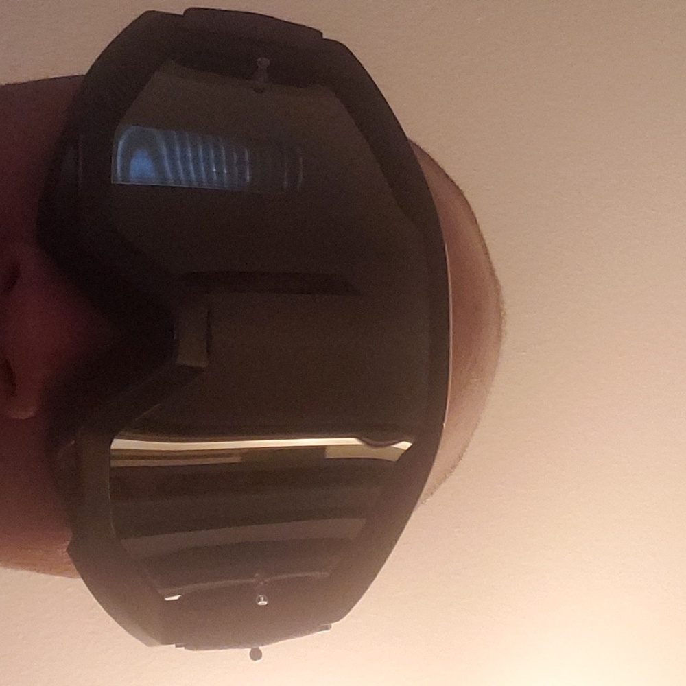 Goggles - Picture 4 of 5